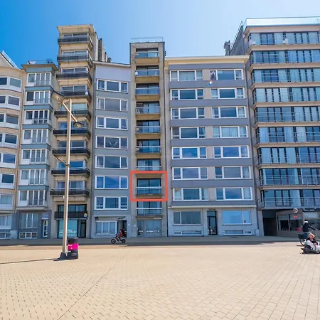 Spacious With View, Cleaning Included
