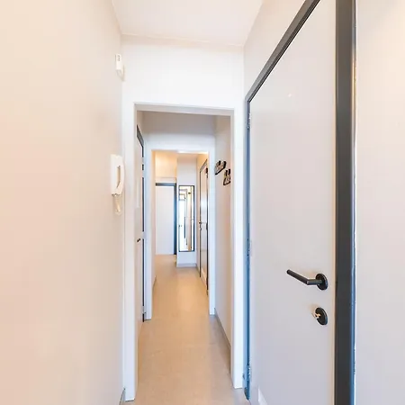 Spacious With View, Cleaning Included Middelkerke